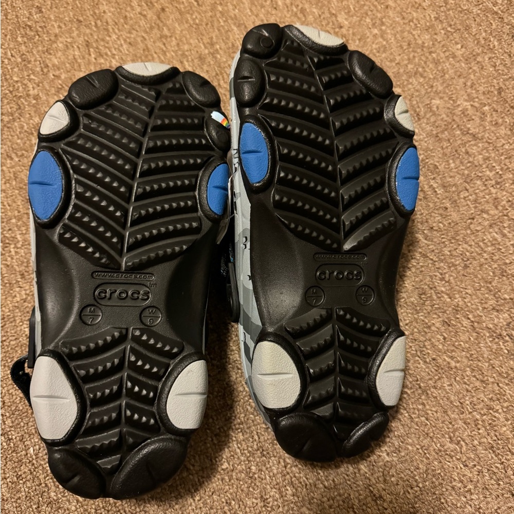 Brand new camouflage crocs